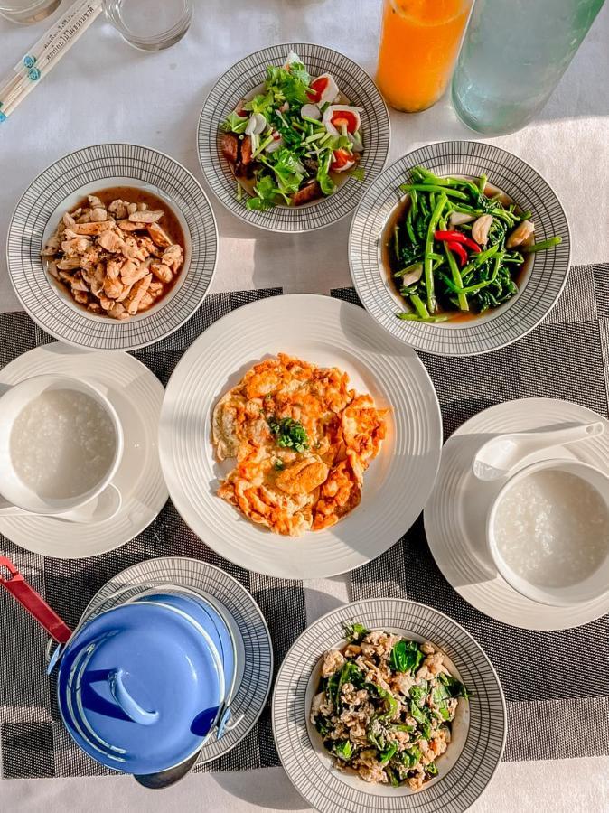Baan Rai Me Rak Organic Farmstay Pa Khlok Екстериор снимка